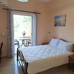 Apartahotel River Studios&apartments 3*