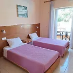 River & Apartmanhotel 3*