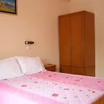 River & Aparthotel Mesongí
