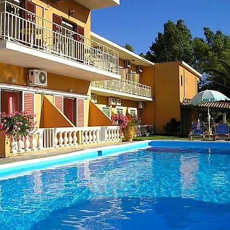 Apartmanhotel River & Meszongí