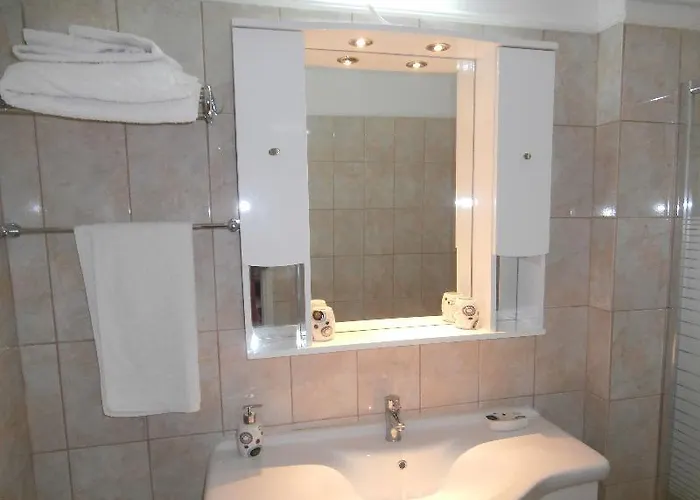 River & Aparthotel 3*