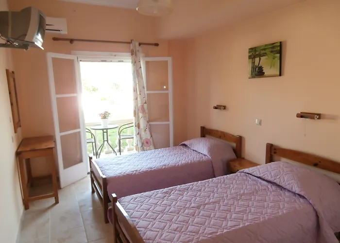 River & Aparthotel 3*