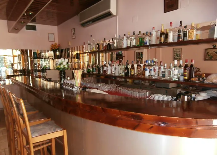 River & Aparthotel 3*