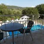 Lejlighedshotel River &