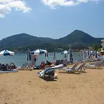 Lejlighedshotel River & Mesongí