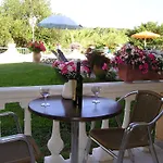 Lejlighedshotel River & Mesongí