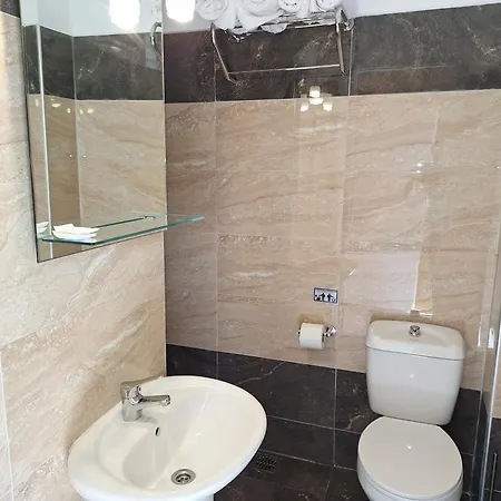 River Studios&apartments 3*