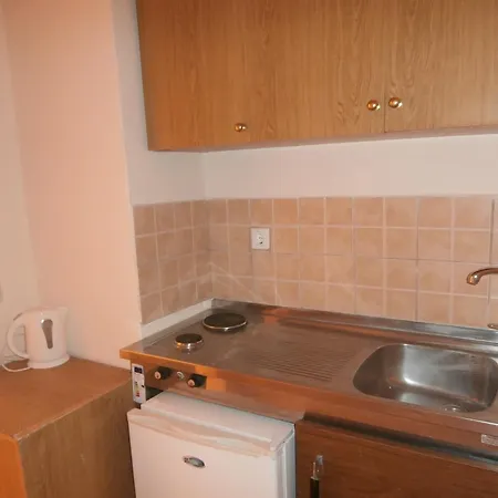 Apartmanhotel River &